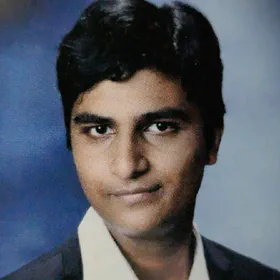 Uzair Aziz Muhammad - Undergraduate Student